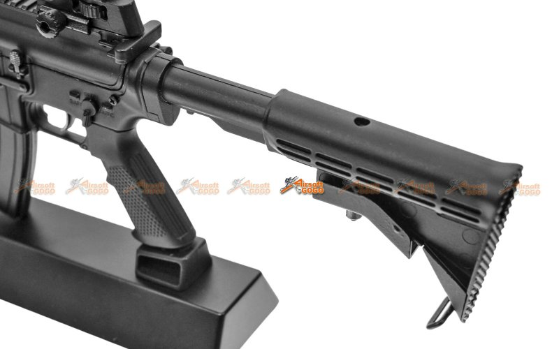Toy 1//3.5 Scale Metal SVD Model Kit.Digital Desert-Camo.