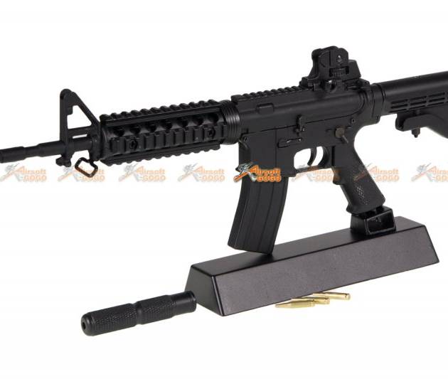 10 Inch M4A1 Die-Cast Metal Gun Model (Black)