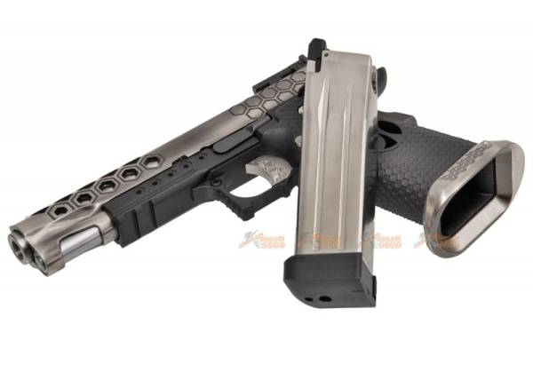 Armorer Works HX2501 Hi-Capa 5.1 GBB Pistol (2-Tone, Hex Cut Slide) - Image 4