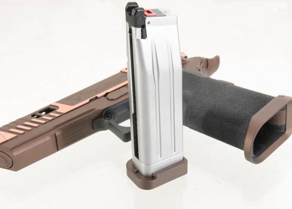 EMG TTI JOHN WICK 4 PIT VIPER GBB AIRSOFT PISTOL (Sand) - Image 11