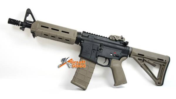 MAGPUL (G&P) M4 CQB MOE AEG (Black x Dark Earth)