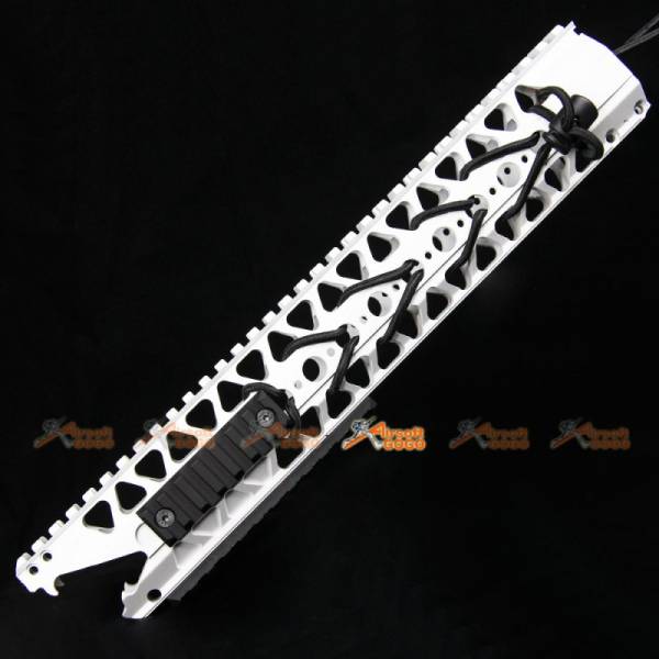 White Dragon Teeth 13.2 inch Wire Cutter Rail System