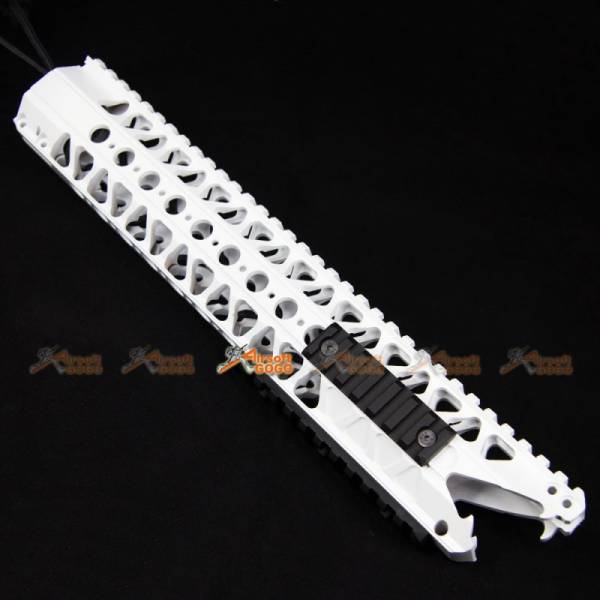 White Dragon Teeth 13.2 inch Wire Cutter Rail System - Image 6
