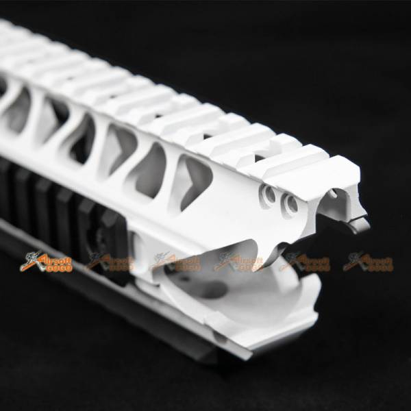 White Dragon Teeth 13.2 inch Wire Cutter Rail System - Image 4