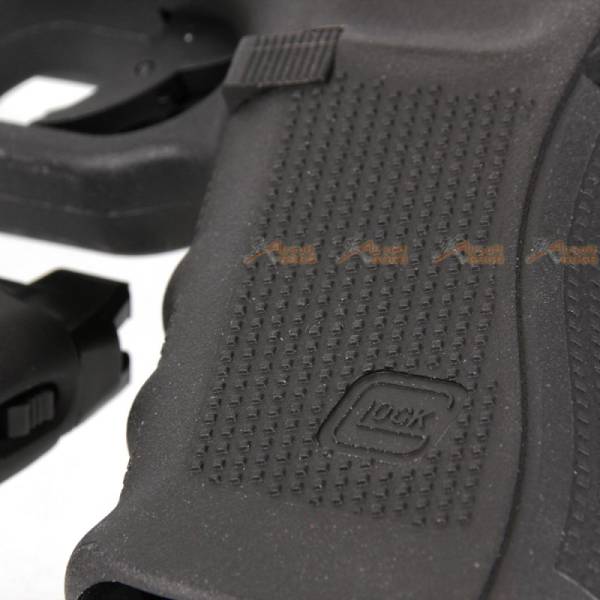 VFC Umarex Glock 17 Gen 4 GBB Pistol - Image 8