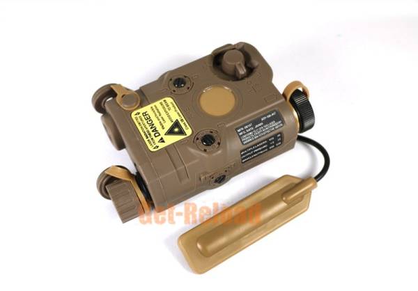 PRO&T AN/PEQ-15 Red Dot Laser & LED Flashlight Tan