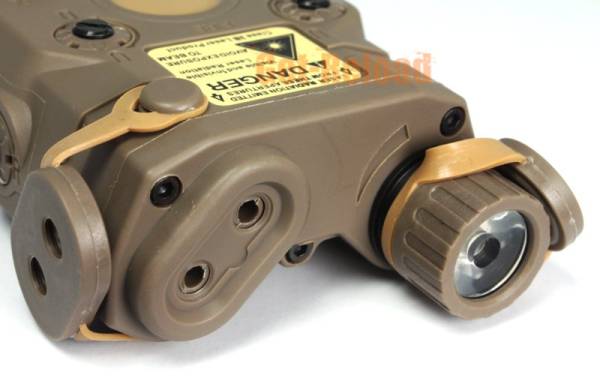 PRO&T AN/PEQ-15 Red Dot Laser & LED Flashlight Tan - Image 2