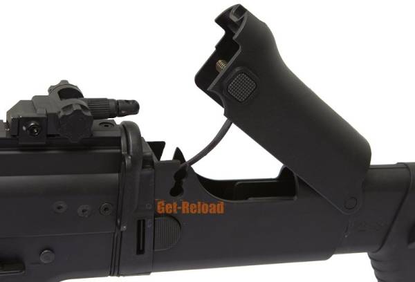 D-BOYS SCAR-L SC-01 Airsoft AEG (Black) - Image 9