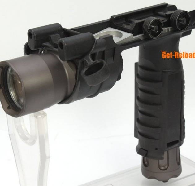 Element M910A CREE LED Foregrip WeaponLight Flashlight