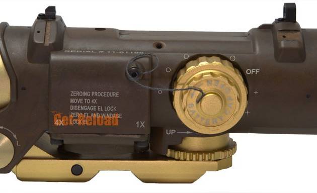 SpecterDR sty 4X Magnifier Scope w/ Illuminated Dot (Tan)
