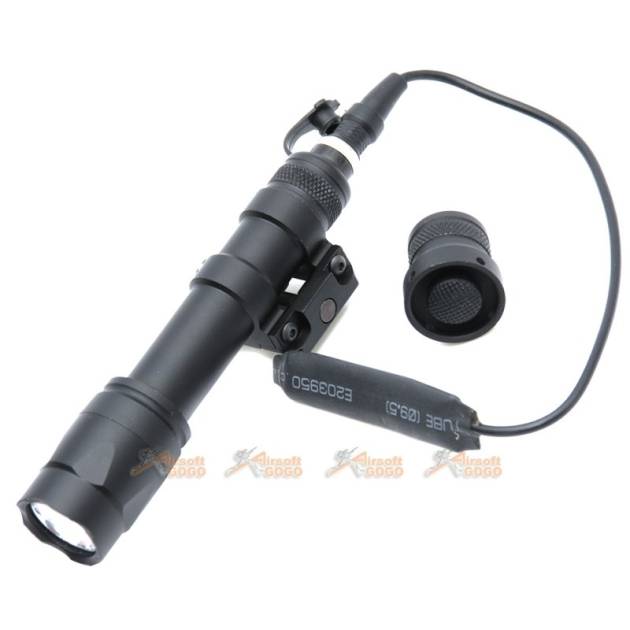 Building Fire M600C LED Scout Light (Black)