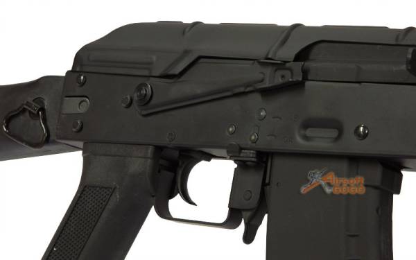 CYMA Full metal AK74MN 104 w/ Polymer folding stock AEG (CM040C) - Image 6
